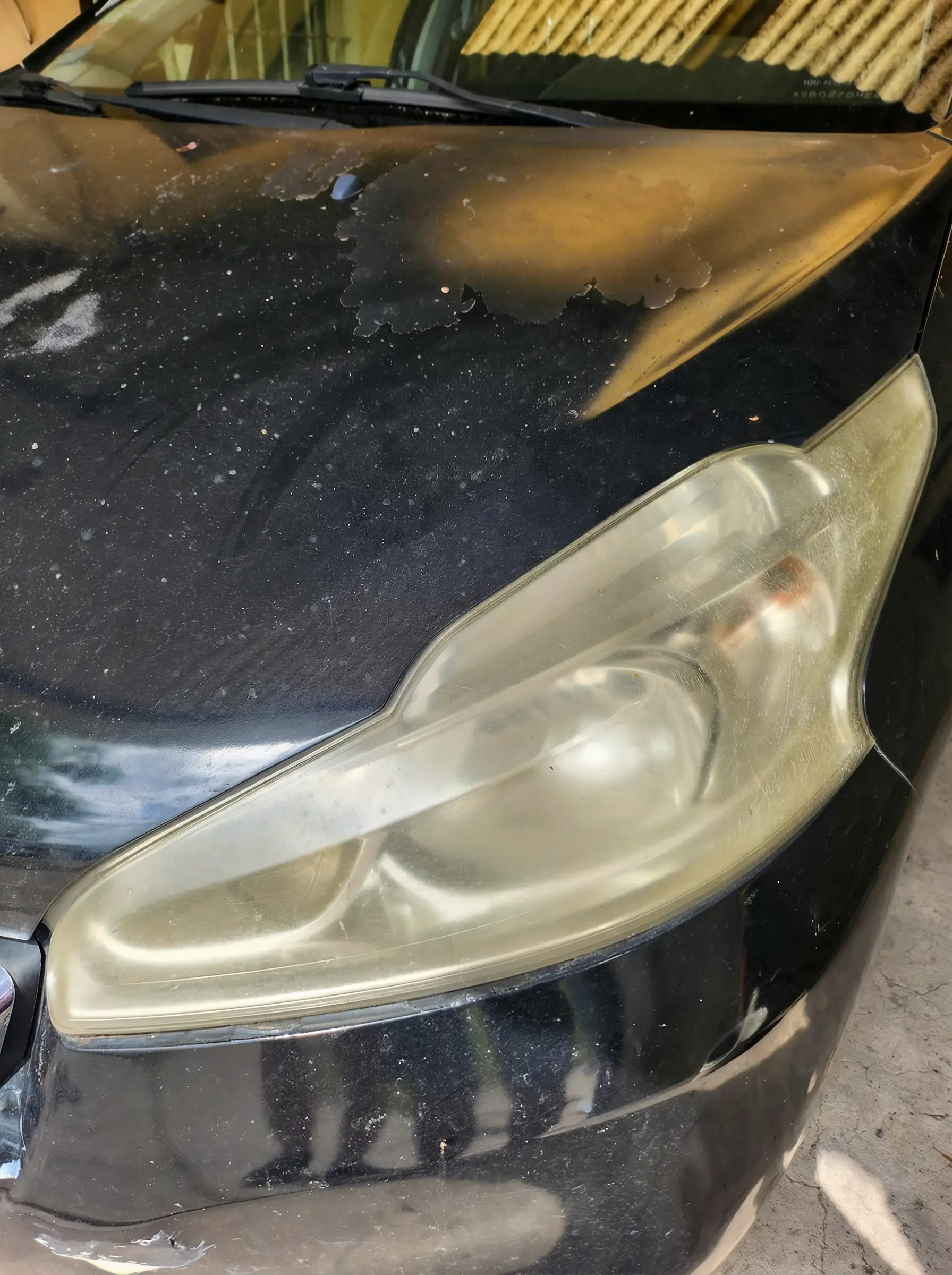 Ópticas amarillentas y opacas antes de ser pulidas